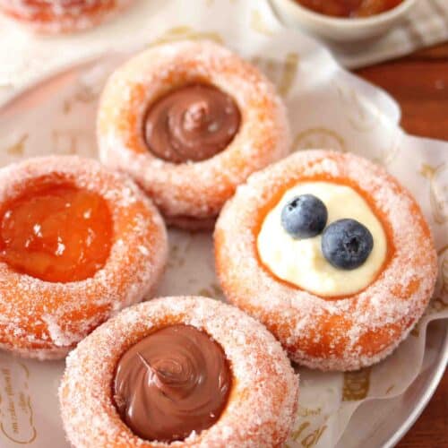 Ciambelle fritte ripiene