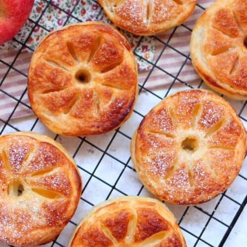 Ciambelle sfogliate alle mele